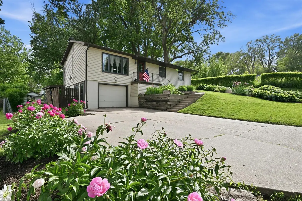 209 W 8th Street, Logan, IA 51546 - #1