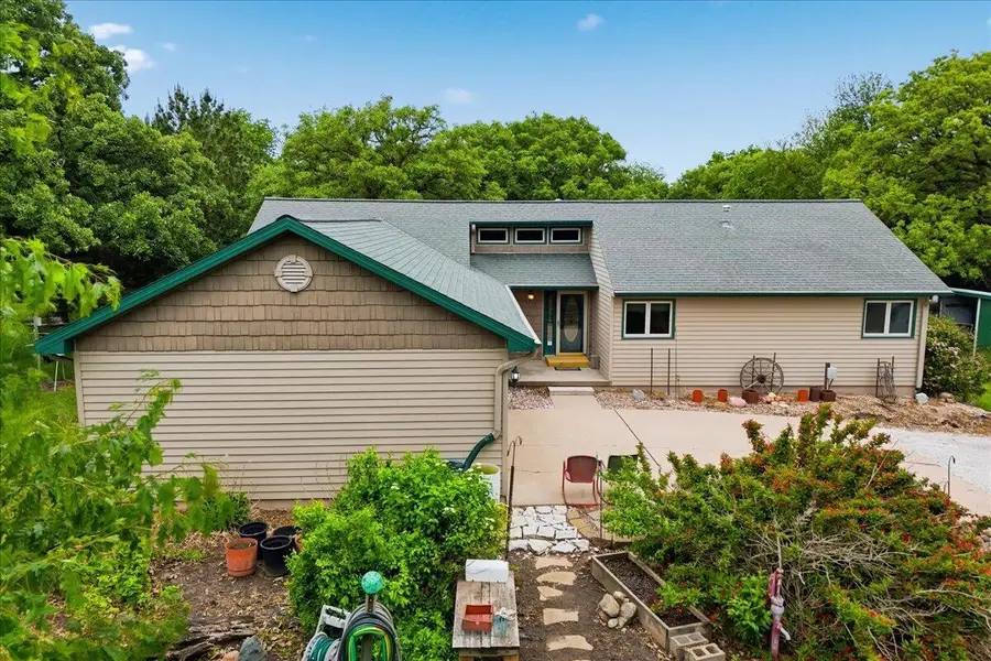 23178 Barrus Road, Glenwood, IA 51534 - #2
