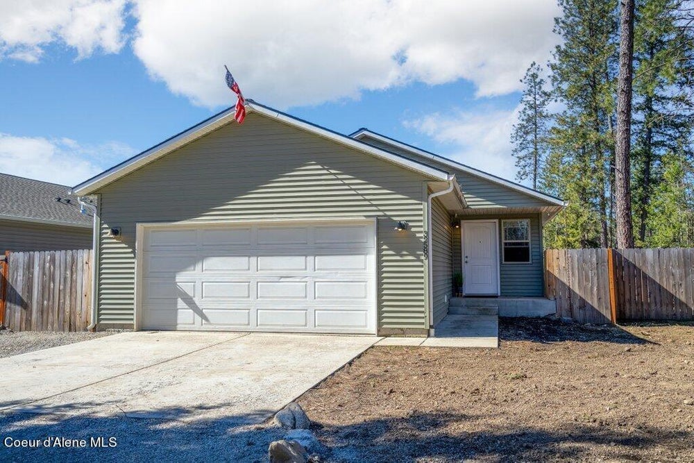 32589 N 6TH AVE, Spirit Lake, ID 83869 BHGRE