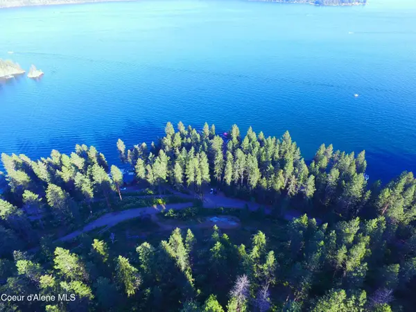 1751 W Valhalla Rd, Coeur d'Alene, ID 83814