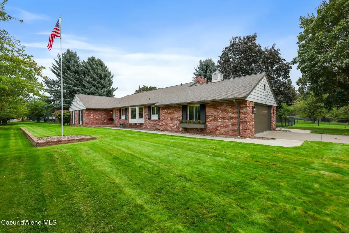 3411 S Best Rd, Veradale, WA 99037 - Image #1