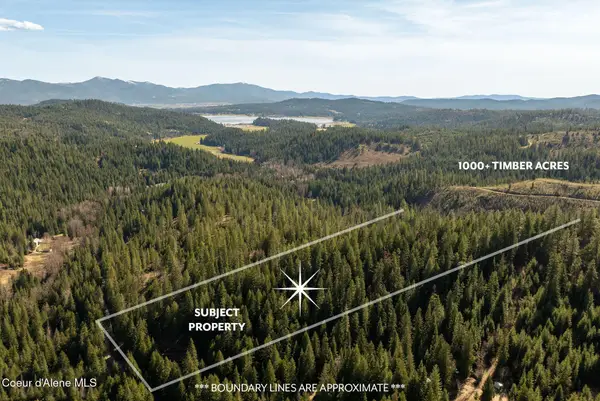 16701 N Right Fork Rd, Hauser, ID 83854