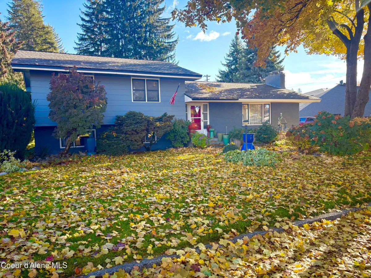 830 N 17th St, Coeur Dalene, ID 83814 - Image #1