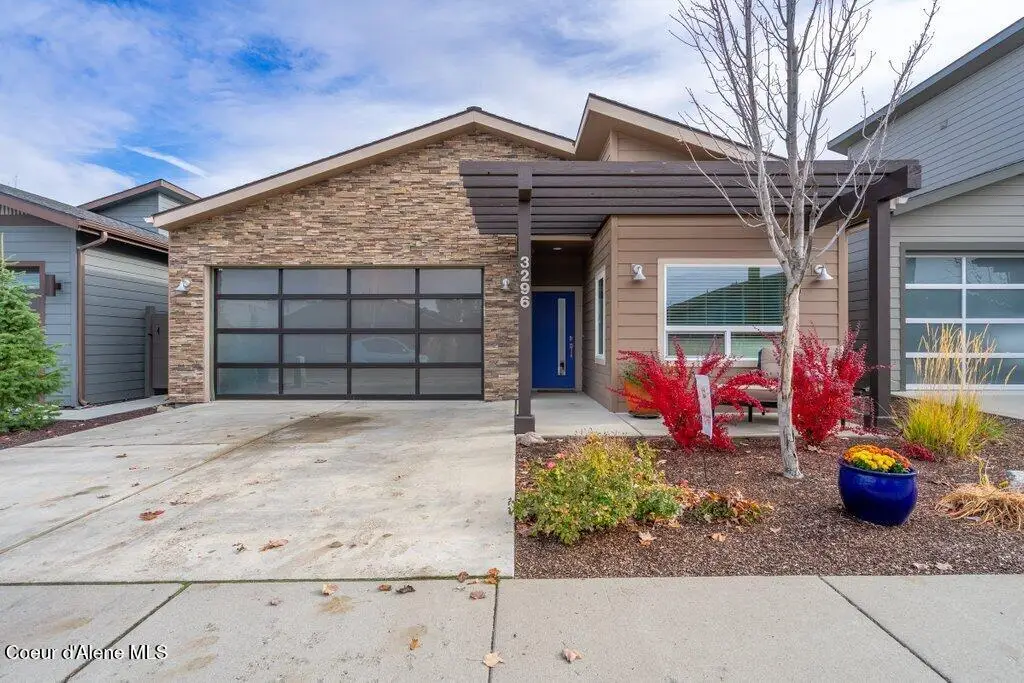 3296 N Ladalia Drive, Coeur Dalene, ID 83814 - Image #1