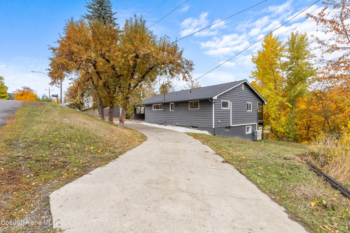 534 Washington Ave, Saint Maries, ID 83861 - Image #1