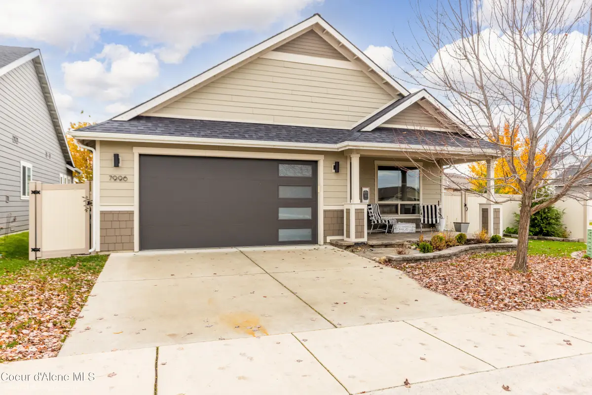 7996 N Hibiscus Lane, Coeur Dalene, ID 83814 - Image #1