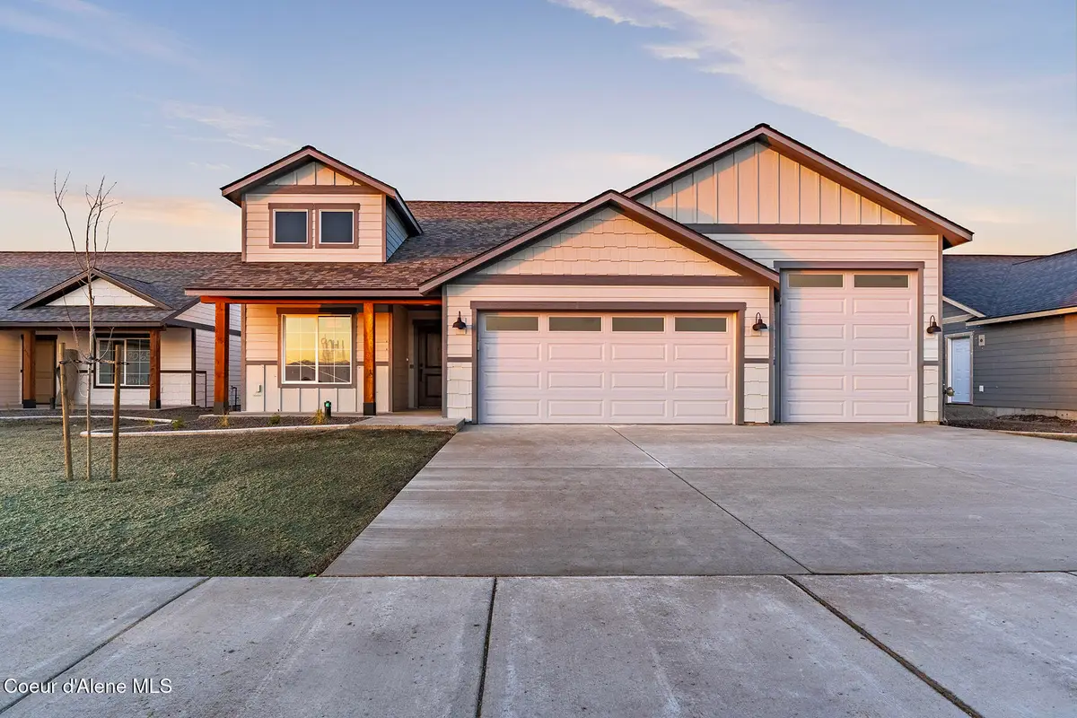 9041 W Swather Ave, Rathdrum, ID 83858 - Image #1