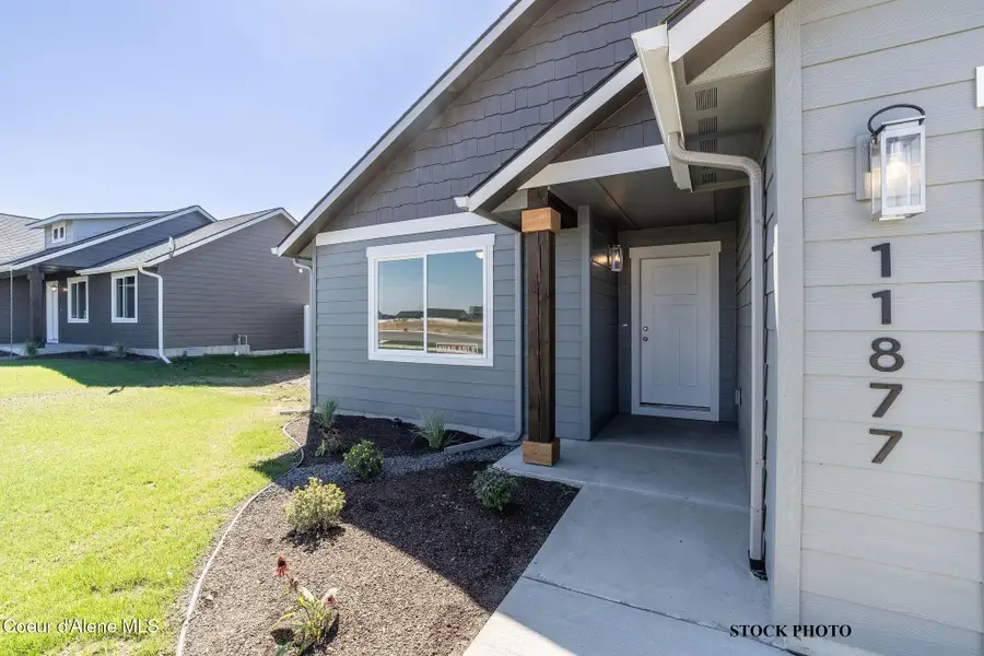 12177 N LENNON LN, Rathdrum, ID 83858 - Image #2