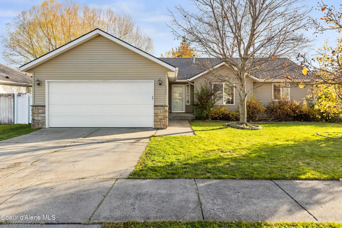 9192 N GREAT HALL DR, Hayden, ID 83835 - Image #1