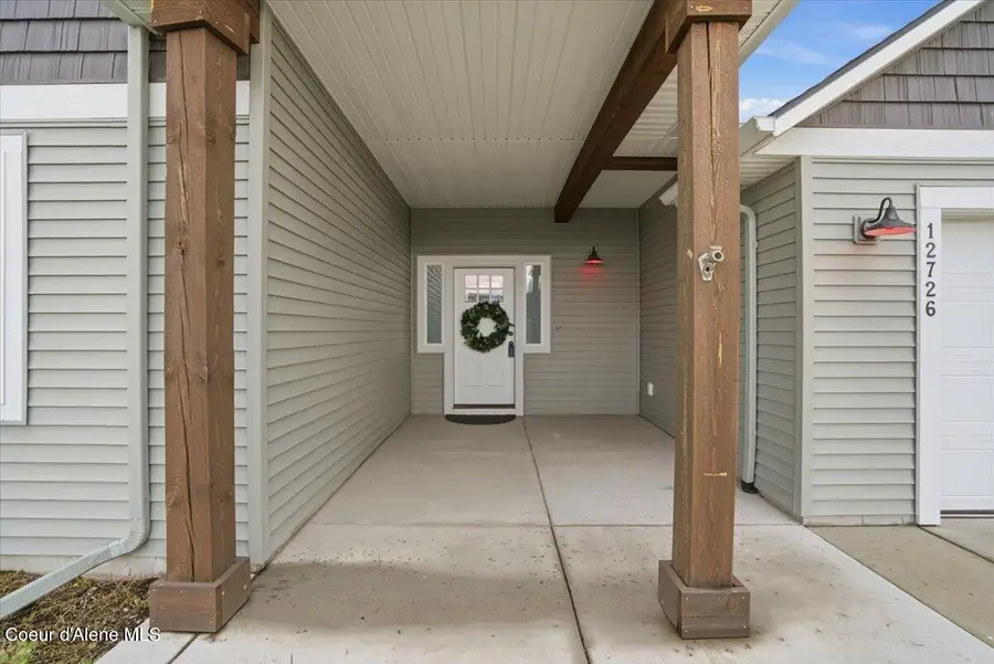 12726 N CAVANAUGH DR, Rathdrum, ID 83858 - Image #3