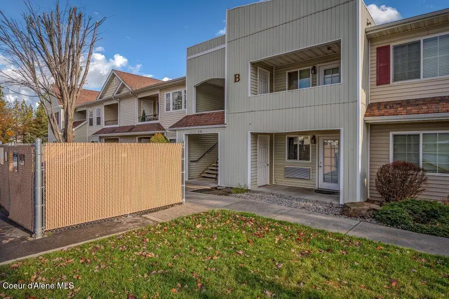 308 N GREENSFERRY RD #109, Post Falls, ID 83854 - Image #3