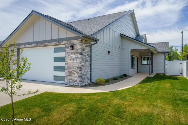 7379 N Breaux Drive, Coeur d'Alene, ID 83815