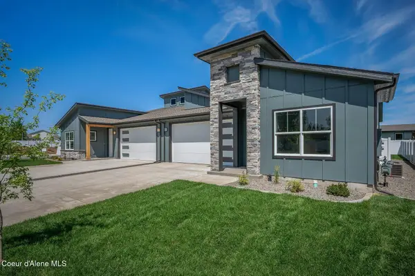 7388 N Breaux Dr, Coeur d'Alene, ID 83815