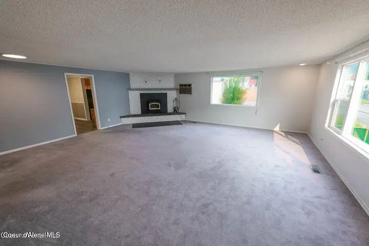 112 Second St, Silverton, ID 83867 - Image #3