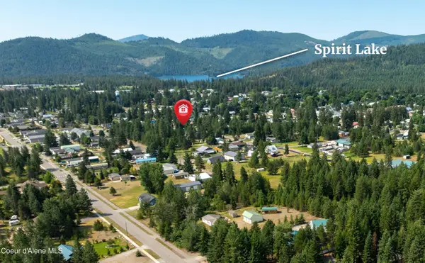 32530 N 8TH AVE, Spirit Lake, ID 83869