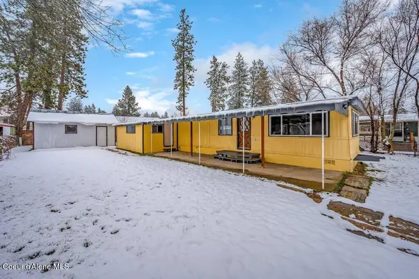 1813 E Bark Loop, Post Falls, ID 83854