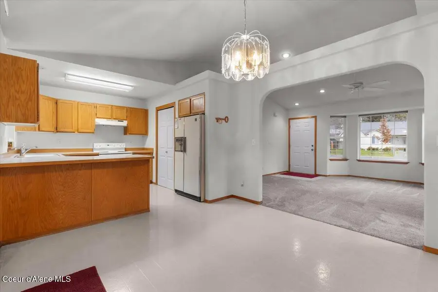 1271 E Elderberry Circle, Coeur Dalene, ID 83815 - Image #2