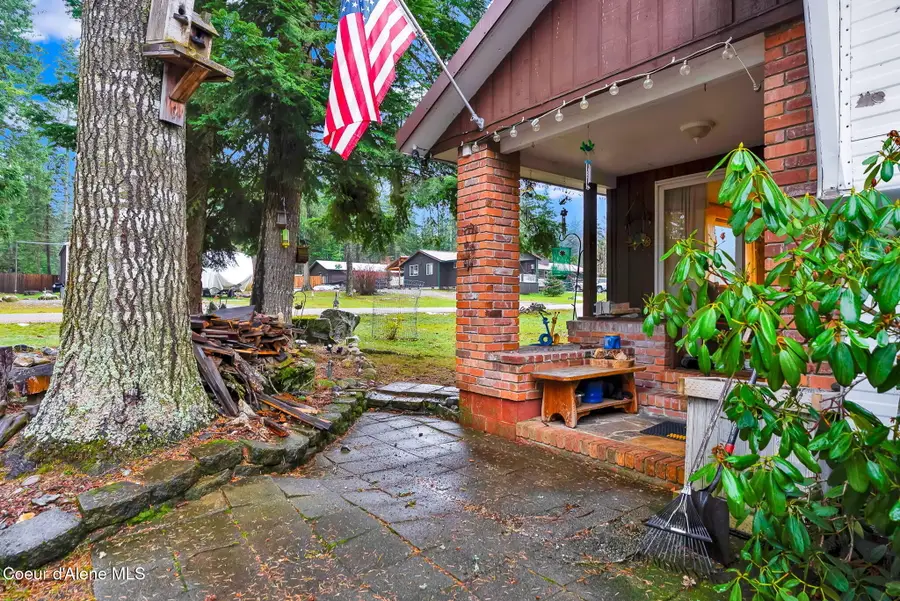 33619 N SPRUCE AVE, Bayview, ID 83803 - Image #3