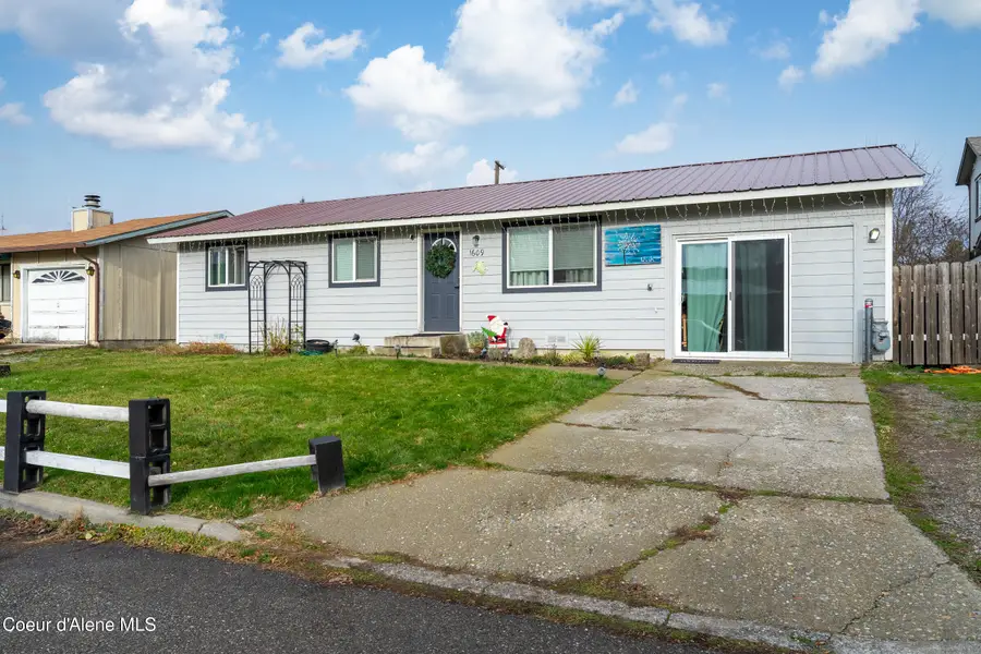 1609 E Park Ln, Post Falls, ID 83854 - Image #2