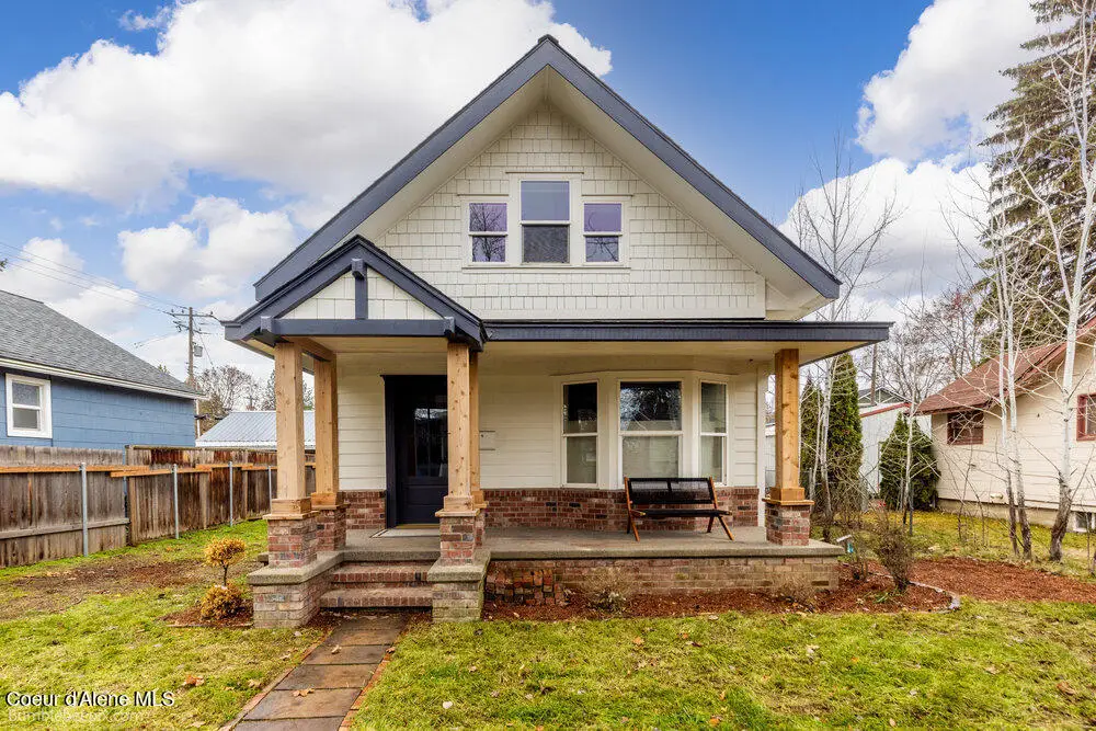 1812 E FRONT AVE, Coeur Dalene, ID 83814 - Image #1
