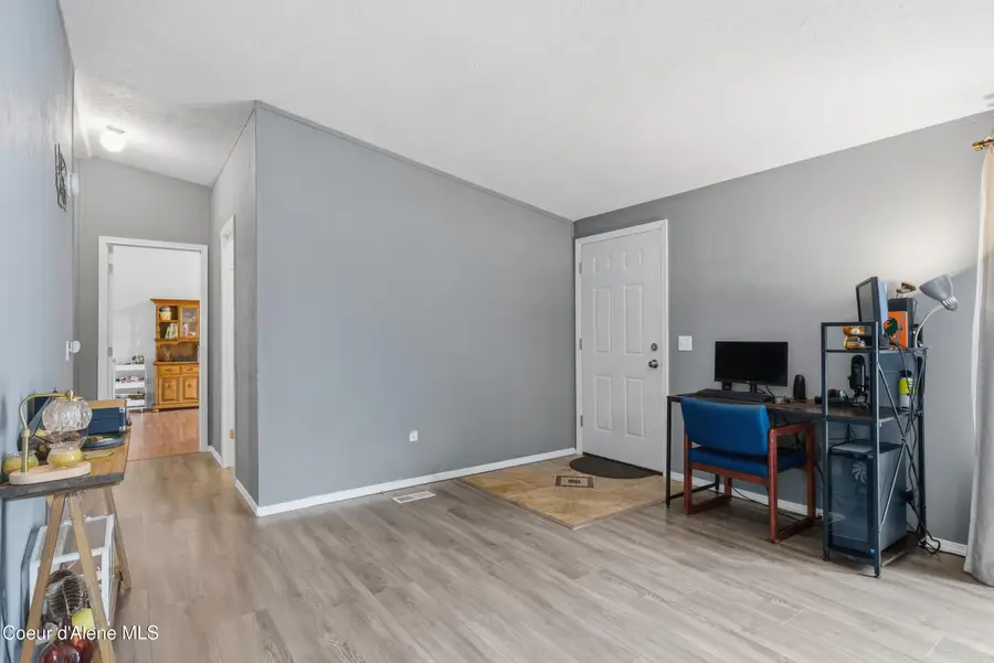 200 E 3rd St S, Oldtown, ID 83822 - Image #3