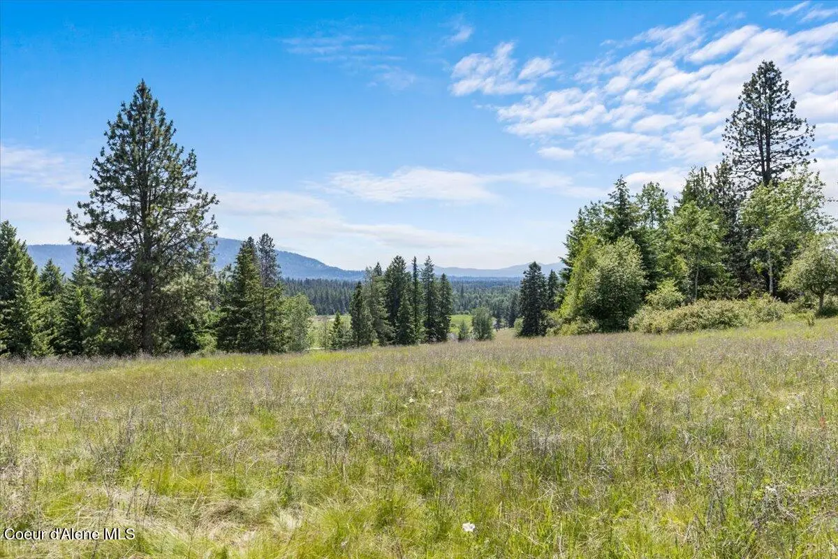 5245 E DODD RD, Hayden, ID 83835 - Image #1