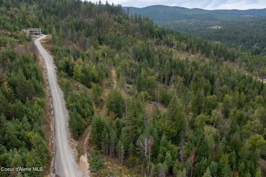 220 Hawkwind Trl, Cocolalla, ID 83813 - Image #2