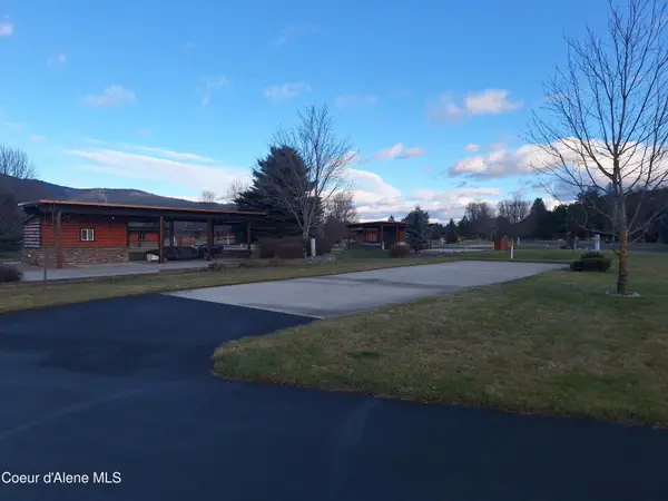 73 Eagle Way, Blanchard, ID 83804