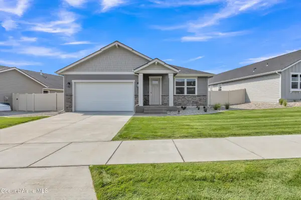 6915 N Coeur Terre Blvd, Coeur d'Alene, ID 83815