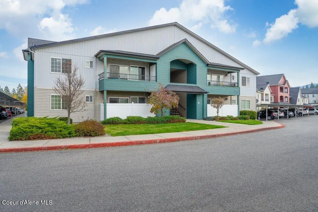 352 N PROMENADE LOOP #103, Post Falls, ID 83854 - Image #1