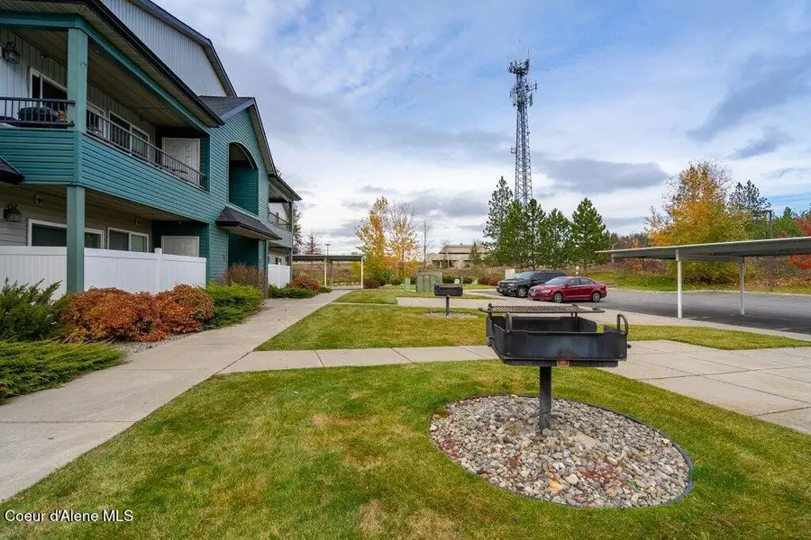 352 N PROMENADE LOOP #103, Post Falls, ID 83854 - Image #3