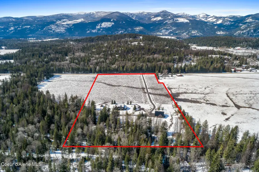 713 N Center Valley Rd, Sandpoint, ID 83864 - Image #2