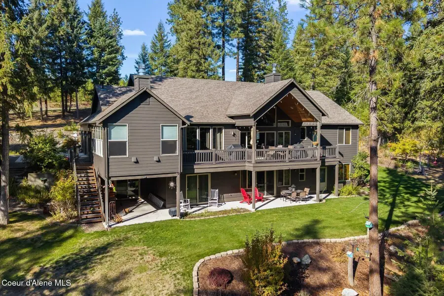 585 Gallop Circle, Sagle, ID 83860 - Image #2