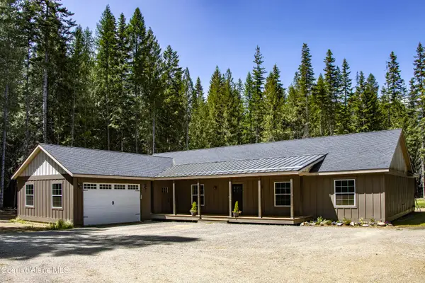 245 Lost Creek LN, Priest River, ID 83856