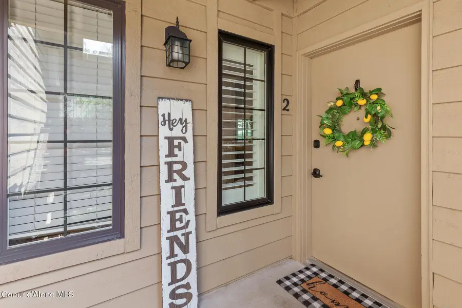 101 S Neyland Ave #2, Liberty Lake, WA 99019 - Image #2