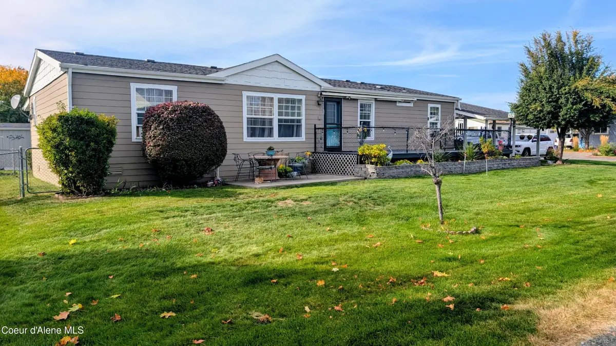 2042 W Pellinore Way, Post Falls, ID 83854 - #1
