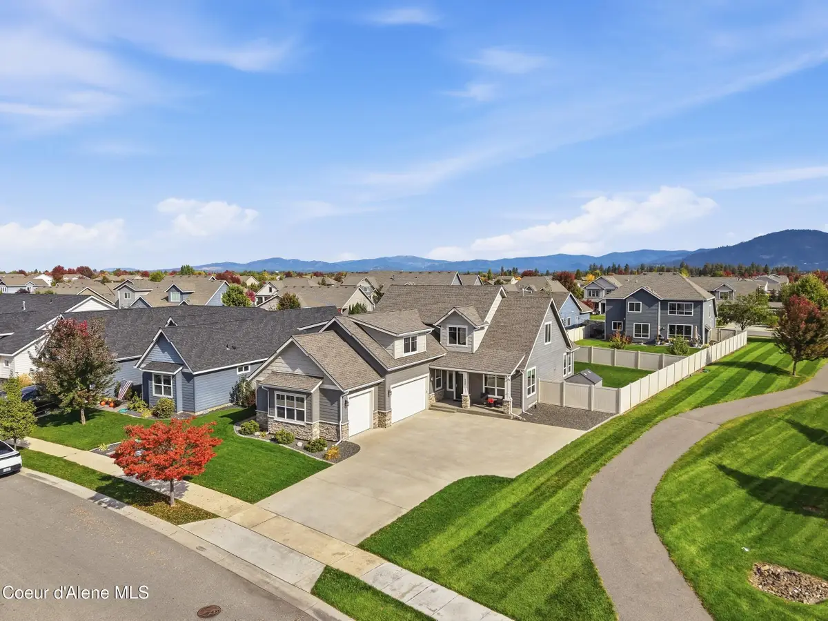 6890 N Hourglass DR, Coeur Dalene, ID 83815 - #1