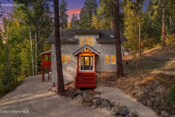 4291 Upper Pack River RD, Sandpoint, ID 83864
