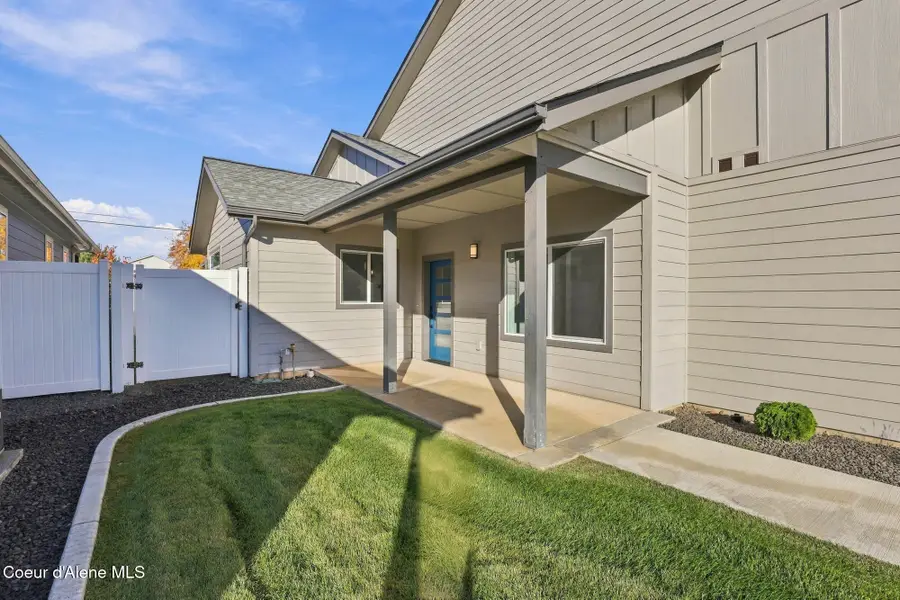 7279 N Grafton ST, Coeur Dalene, ID 83815 - #3