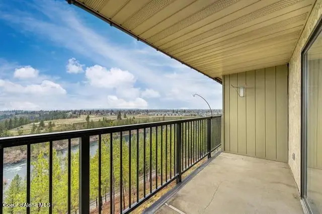 172 S Coeur d'Alene St #G302, Spokane, WA 99201 - #2