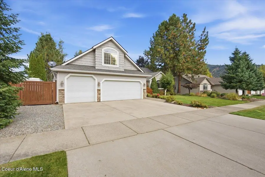 1547 E Pembrook DR, Coeur Dalene, ID 83815 - #3