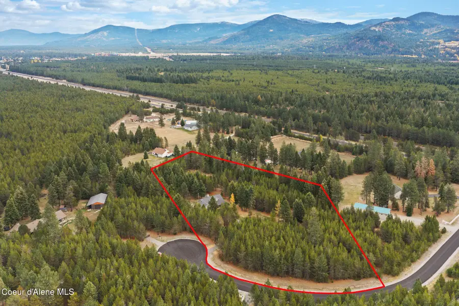 24704 N Hunters Grove CT, Rathdrum, ID 83858 - #3
