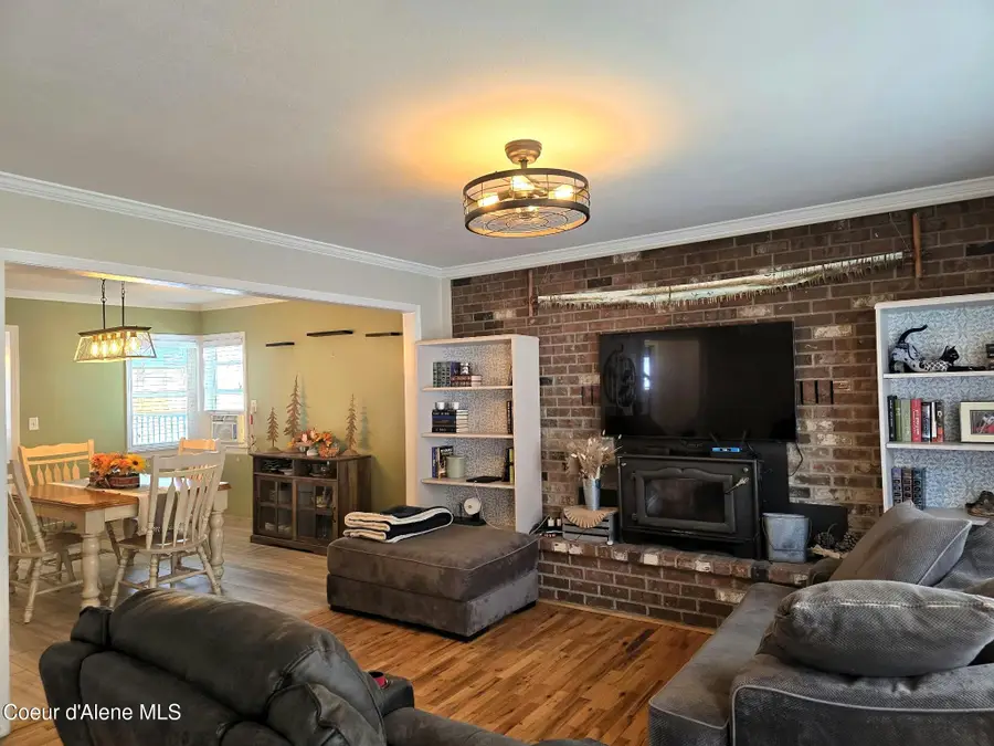 15 W Mullan Ave, Kellogg, ID 83837 - #3