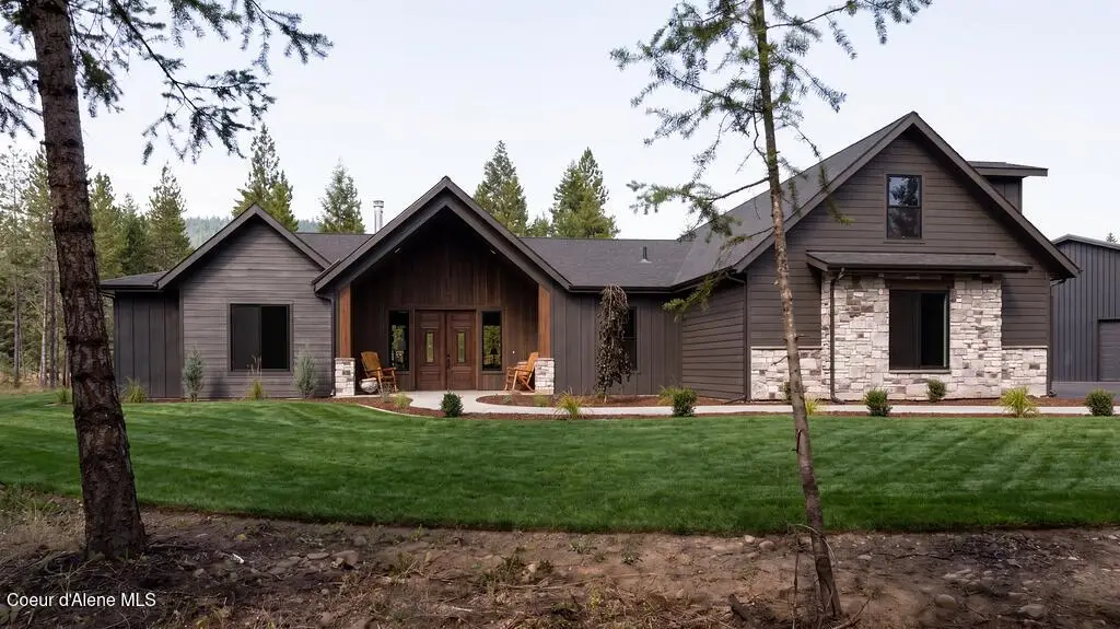 2 Ellington Ct, Athol, ID 83801 - #1