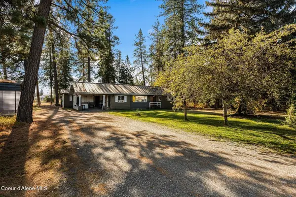 6330 E Menser Avenue, Athol, ID 83801