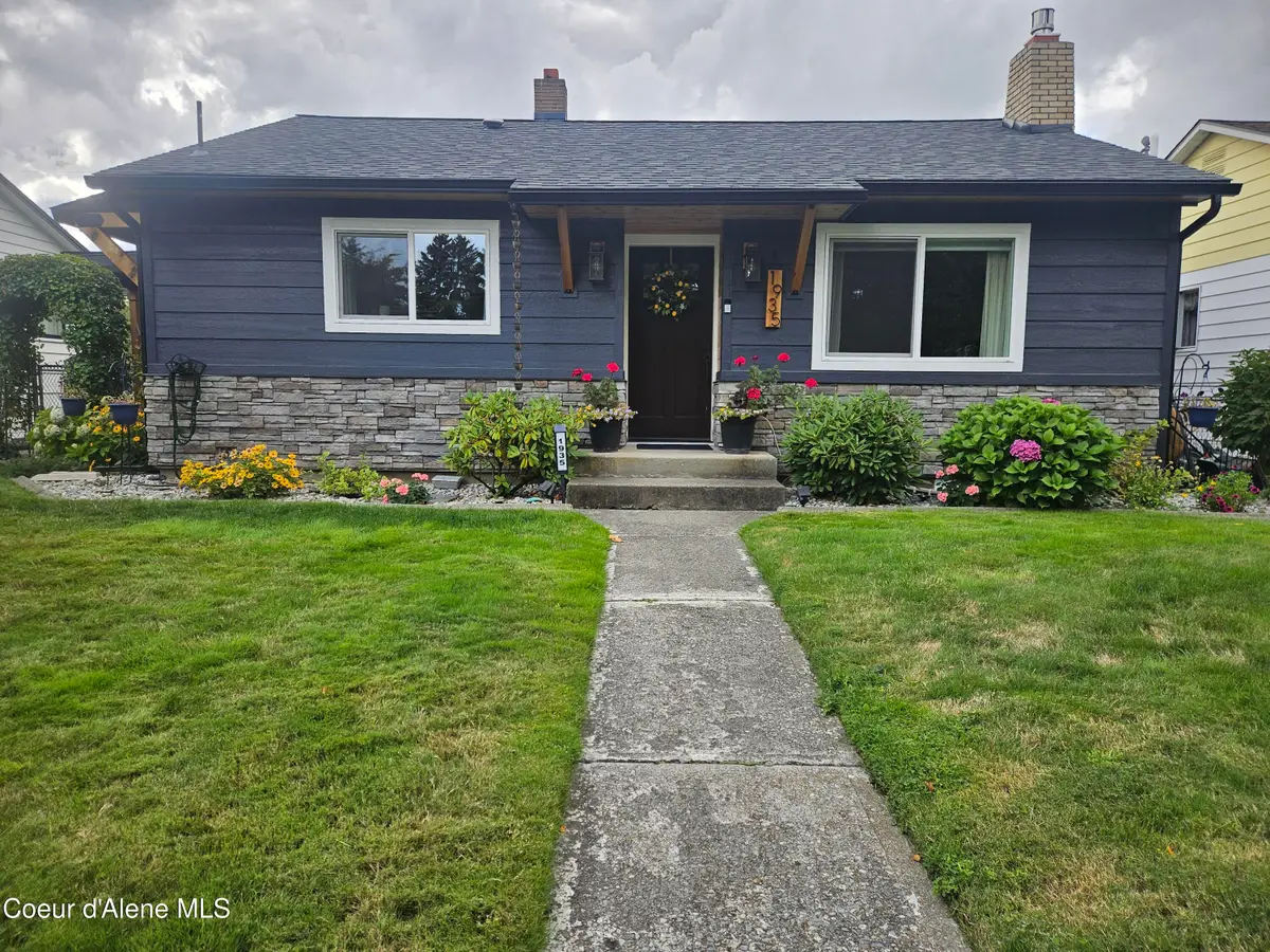 1935 N 7TH ST, Coeur D Alene, ID 83814 - #1