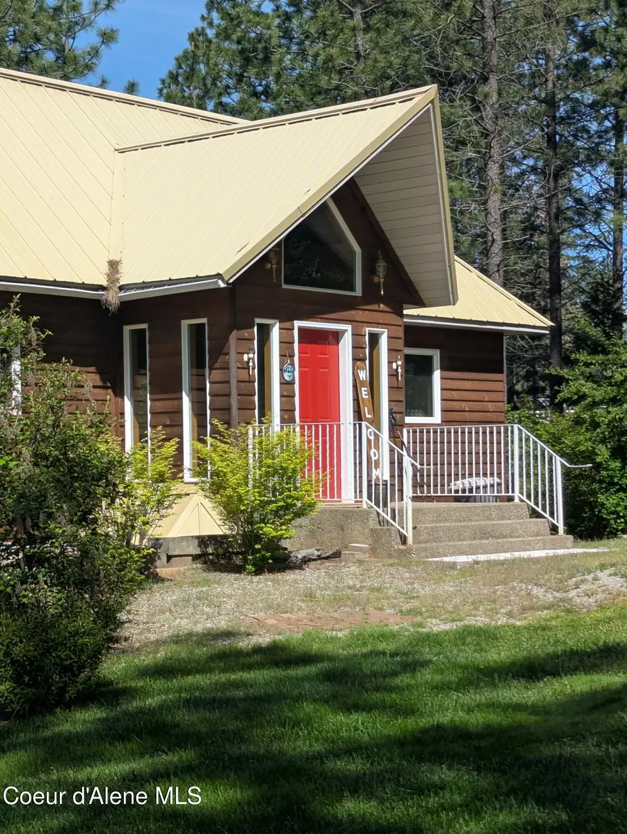 483 Paradise LN, Pinehurst, ID 83850 - #2