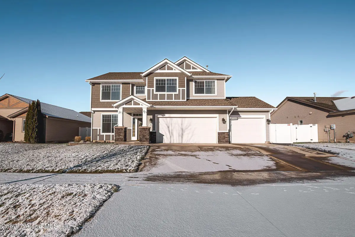 1666 W Freeland Dr, Coeur Dalene, ID 83815 - Image #1