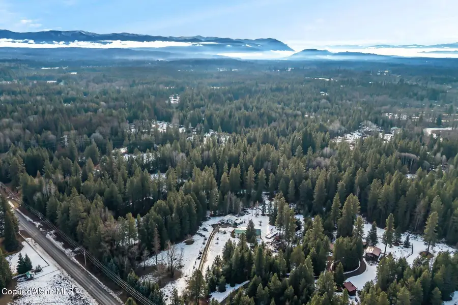 842 Samuels Rd, Sandpoint, ID 83864 - #2