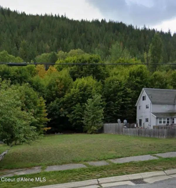 827 S Division ST, Kellogg, ID 83837